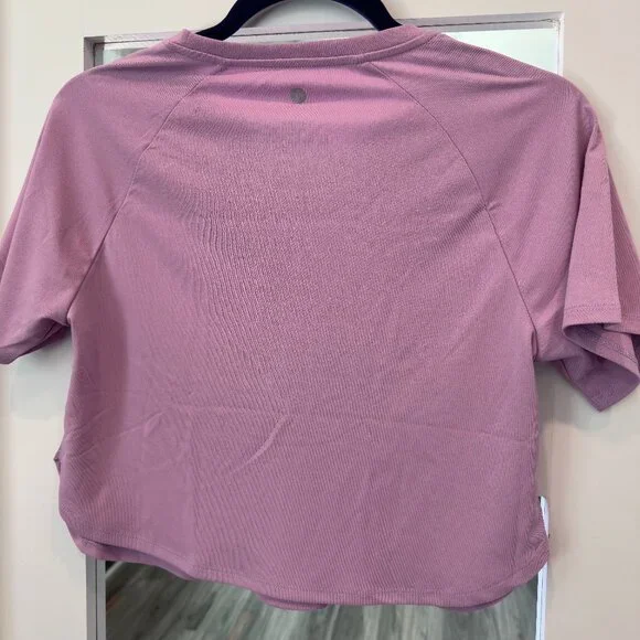 Santiny Purple Size xs Womens Crop Top Athletic Wear Workout Shirt NWT - Picture 5 of 5